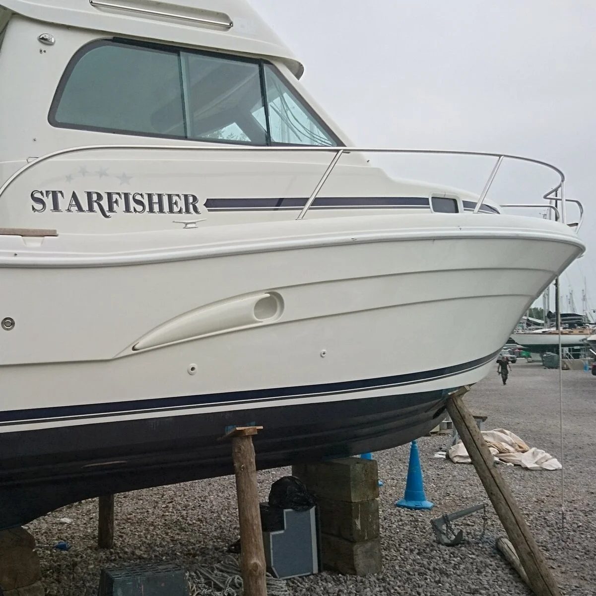 Transom detail — Cut vinyl lettering